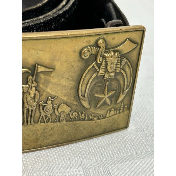 1979 Vtg. Harry Klitzner Masonic Masons Brass Shriners Belt Buckle 38 LEATHER - Picture 3 of 16